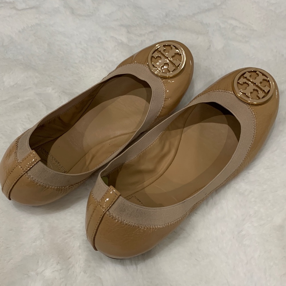 Toddy burch flats